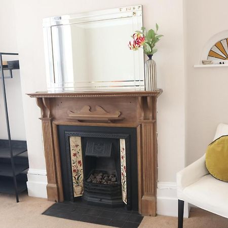 Inviting You To Your Home From Home 10 Minutes From Stratford Westfield London Exterior foto