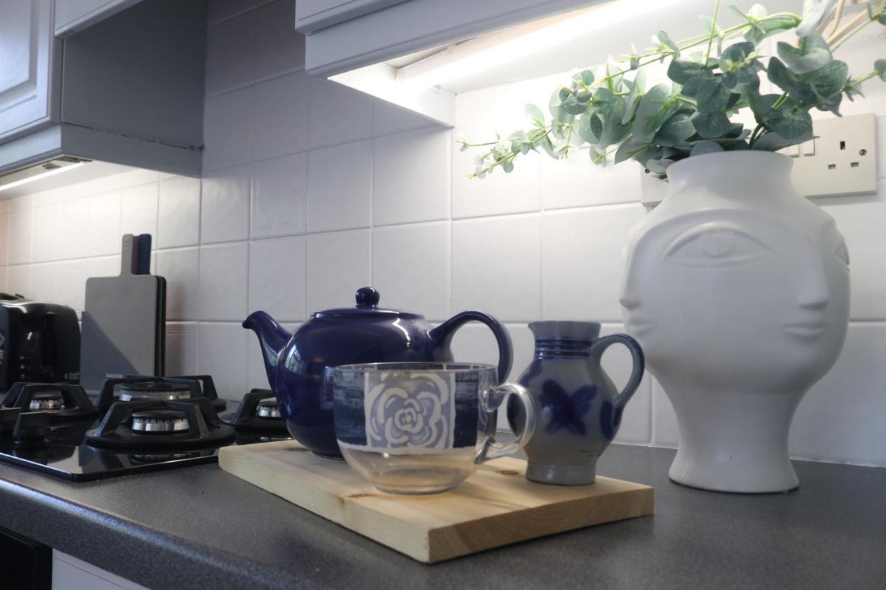 Inviting You To Your Home From Home 10 Minutes From Stratford Westfield London Exterior foto